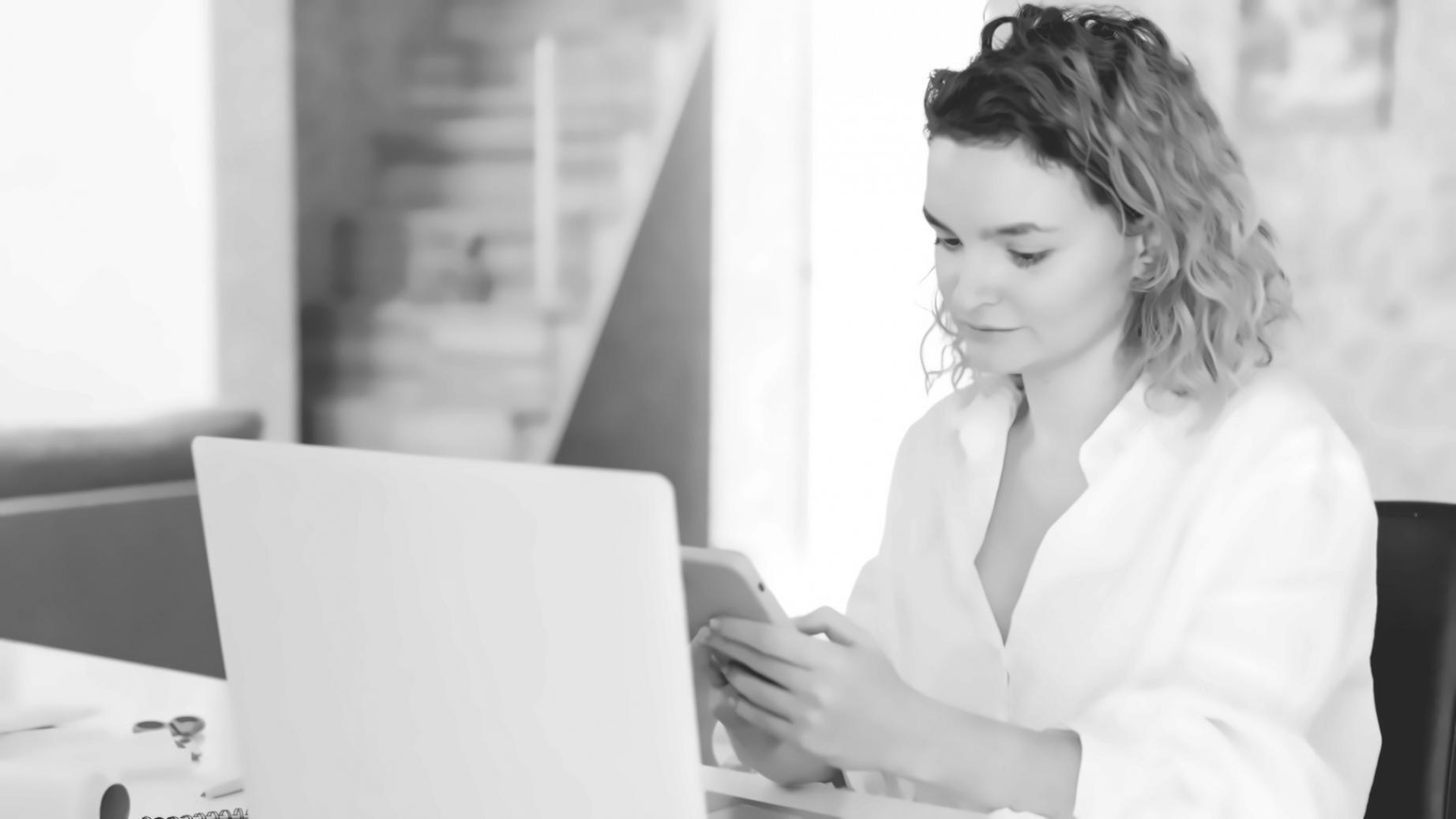 Analyse financière collaborative avec documents et calculatrice